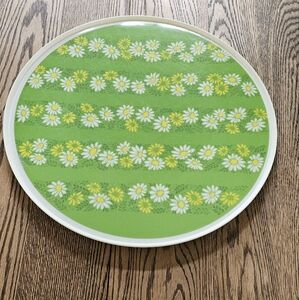 Vtg 1960's green with daisy patterned round lazy susan 15.5"